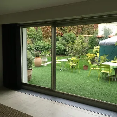 Maison Du Jeu De Paume Versailles